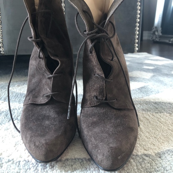 Christian Louboutin brown tie up boots - Picture 3 of 5